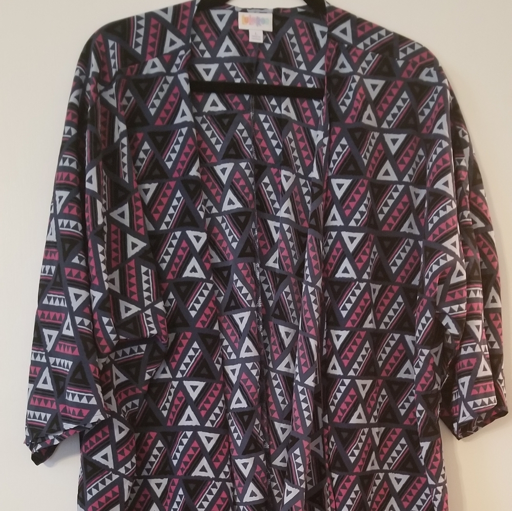 NWOT Large Lindsay Lularoe cover up kimono